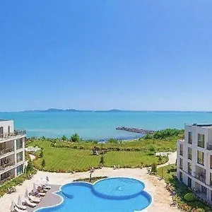  Apartament In Diamond